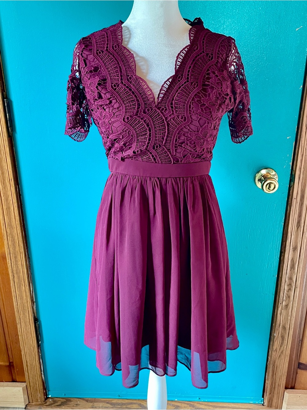 Lulus burgundy Lace V-Neck Mini Dress